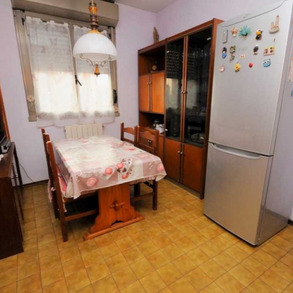 2 Via Giorgio A mendola, 3 Stanze da Letto Stanze da Letto, ,2 BathroomsBathrooms,Appartamento,Vendita,Via Giorgio A mendola,1081